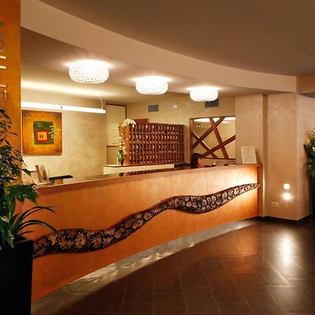 Hotel Monte Rosa Chiavari Eksteriør billede